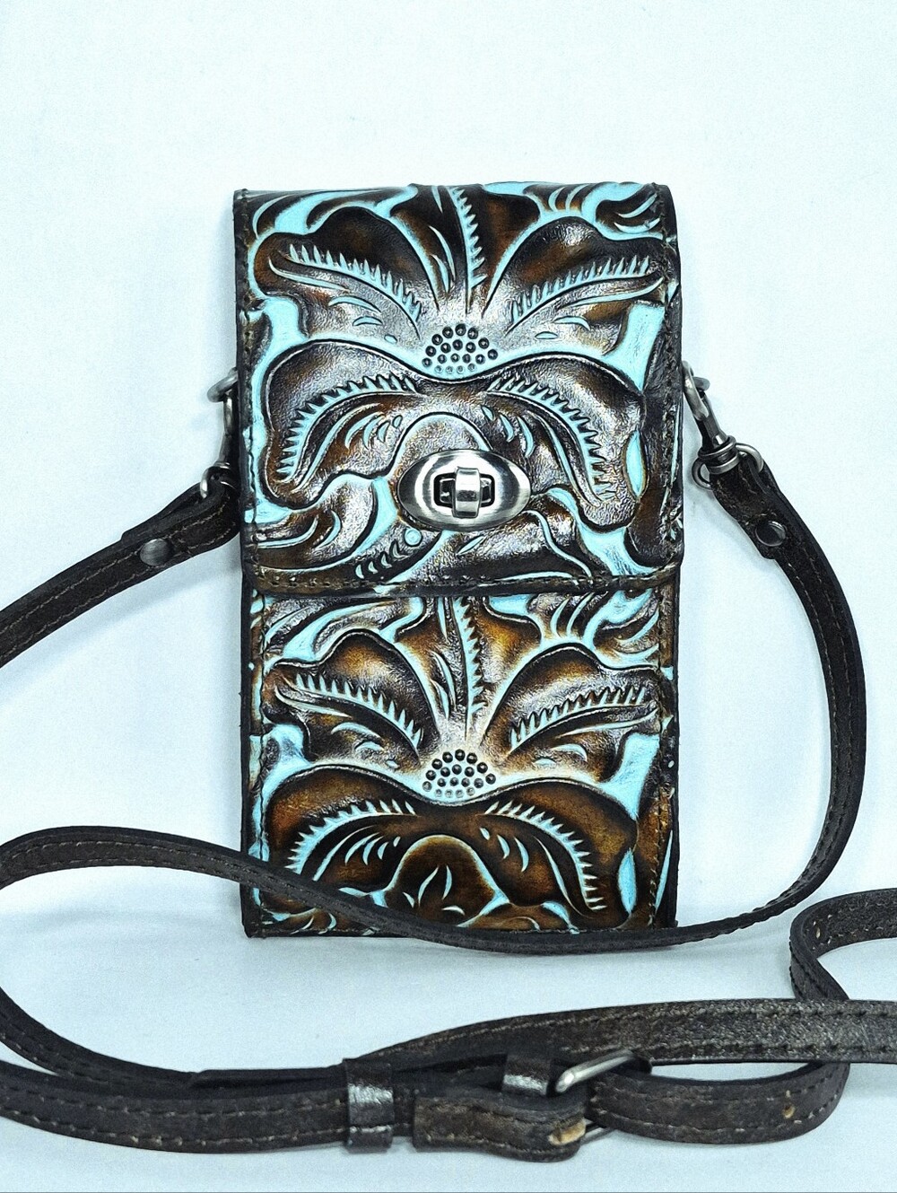 Patricia Nash Rivella Tooled Turquoise Leather Crossbody Phone Bag Like New
